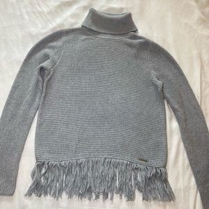 Michael Kors Gray Turtleneck Sweater with Fringe - size: M